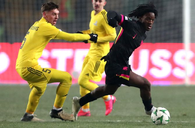 Conference League -Mheuka slår Chelsea-rekord i Parken