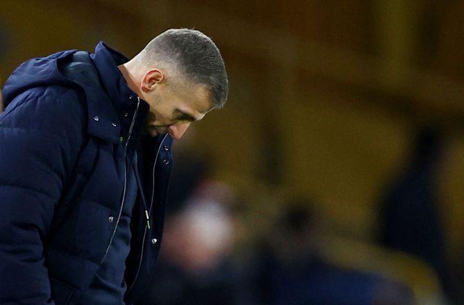 Premier League -Wolves-spiller undskylder til fansene