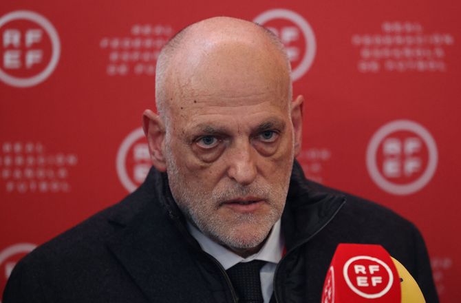 VM -La Liga-boss: Gå af, Infantino