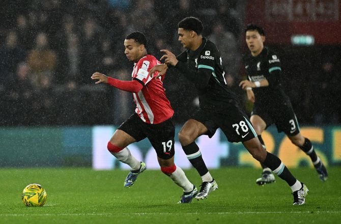 Carabao Cup -Liverpool-boss enig med dommer: Man ved aldrig