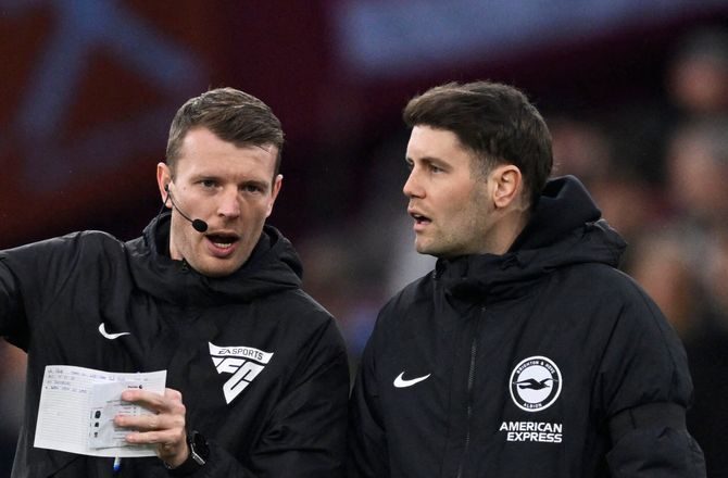 Premier League -Hürzeler savner frispark: Premier League må gøre noget