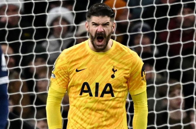 Premier League -Sky: Bournemouth henter Fraser Forster 