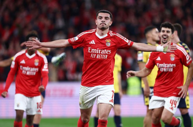 Primeira Liga -Benfica og Bah holder jul på førstepladsen