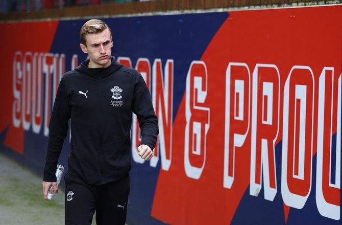 Championship -Saints-profil straffes for voldelig adfærd