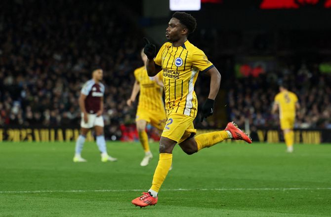 Championship -Tariq Lamptey er ny QPR-spiller