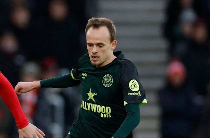 Premier League -Damsgaard vandt to priser: Vil bevise jeg kan mere