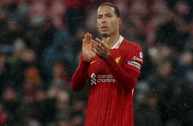 Træningskampe -Liverpool har nydt Hong Kong: Men banerne er lidt tricky
