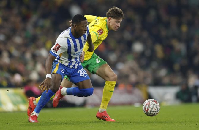 Championship -Schwartau-assist i målrigt Norwich-nederlag