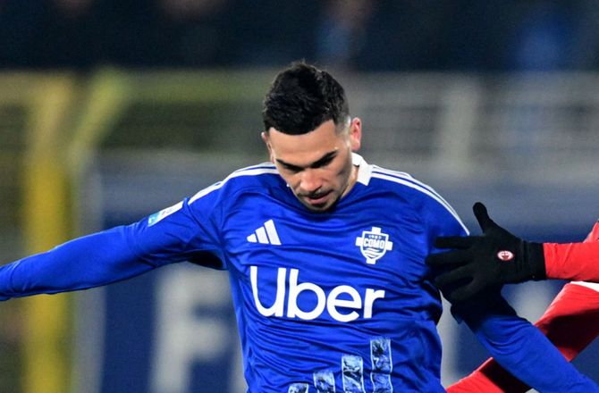 Serie A -Fabregas roser Como-midt: Han er en gulddreng