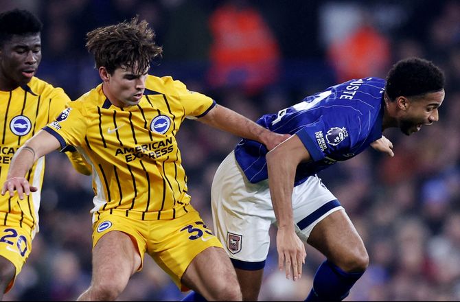 Premier League -Se her: O'Riley med assist for Brighton