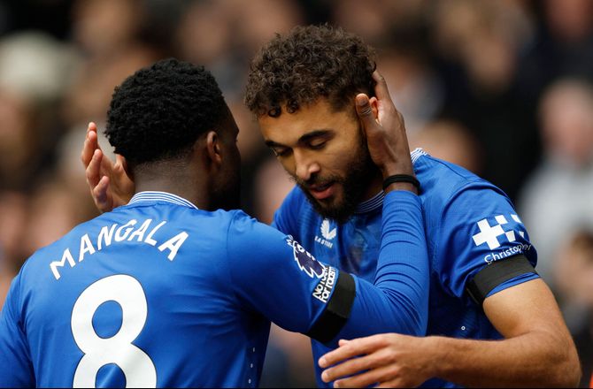 Premier League -Orel Mangala ude resten af sæsonen