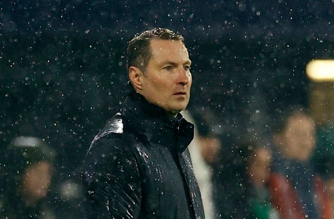 Æresdivisionen -Feyenoord-boss slår fast: Priske bliver ikke fyret 