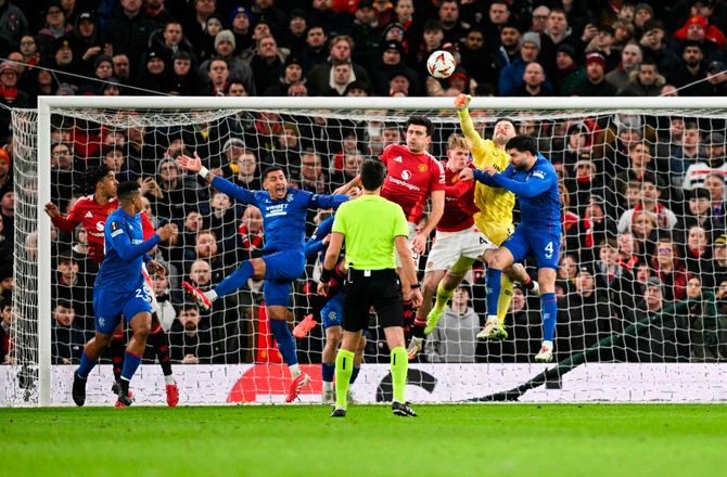 Europa League -Hvad laver han? United foran efter stort koks