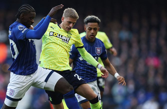 Premier League -Grønbæk sejrede i debut: De giver os en fordel