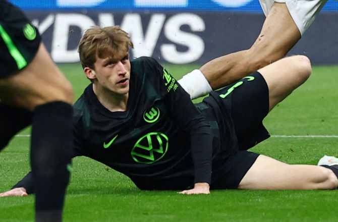 Bundesliga -Wolfsburg må undvære Mads Roerslev