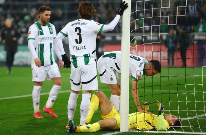 Bundesliga -Gladbach-keeper ude resten af sæsonen