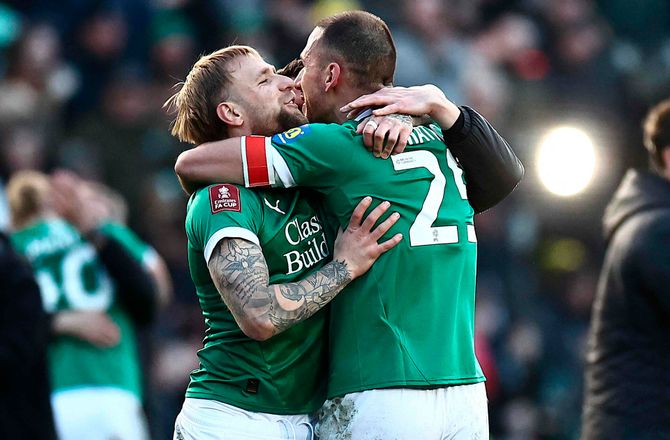FA Cup -TV-station undskylder efter Plymouth-jubel