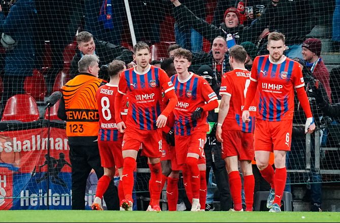 Conference League -Kollaps i Parken: FCK blev nedlagt af Heidenheim