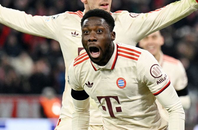 Bundesliga -Alphonso Davies menes at tage kampen op mod Brown