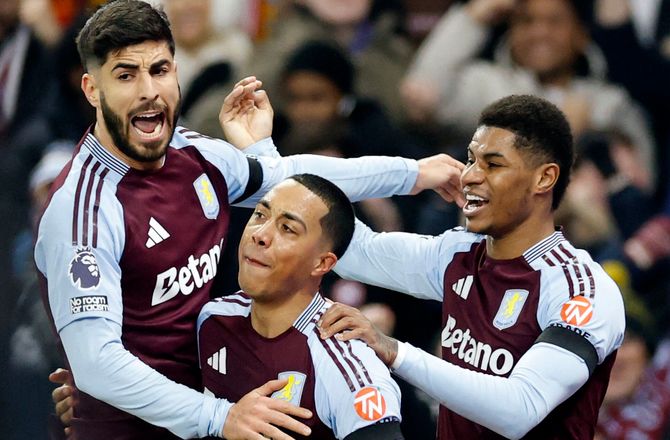 Premier League -Rashford hyldes: Han er meget vigtig for os