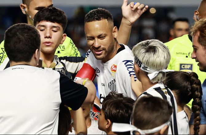 Serie A -Medie: Neymar forlænger med Santos