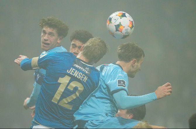 3F Superliga -Blå mod blå: Intet kunne skille Randers og Lyngby ad