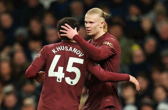 Premier League -Erling Haaland sænkede Spurs 