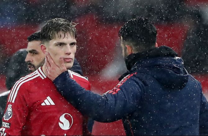 Premier League -Garnacho meldes færdig i United