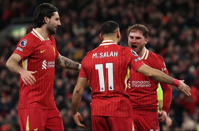 Premier League -13 point foran: Liverpool i stensikker sejr