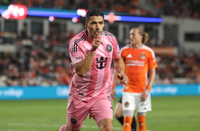 Major League Soccer -Suárez i forsvar: Folk ser ned på MLS 