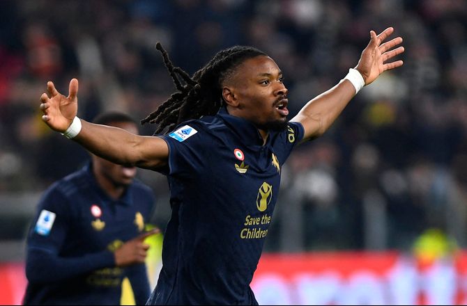 Serie A -Juve tilbage i top-fire efter sen sejr