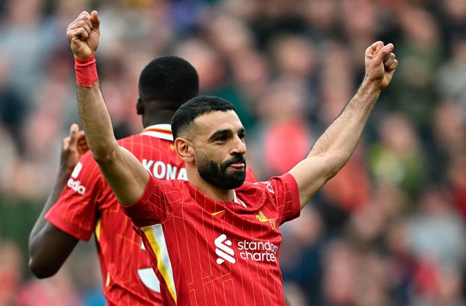 Premier League -Latterlige tal: Salah snupper Suarez' rekord 