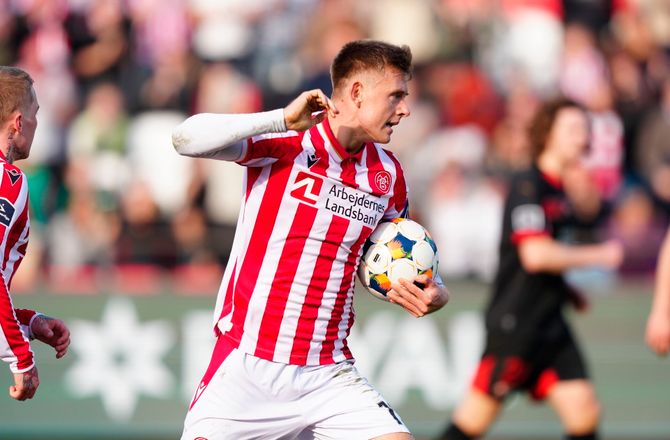 3F Superliga -AaB-anfører misbrugte kæmpechance: Var 100 procent sikker