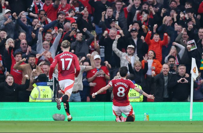Premier League -Wow, se her: Bruno Fernandes leverer kongekasse mod Arsenal