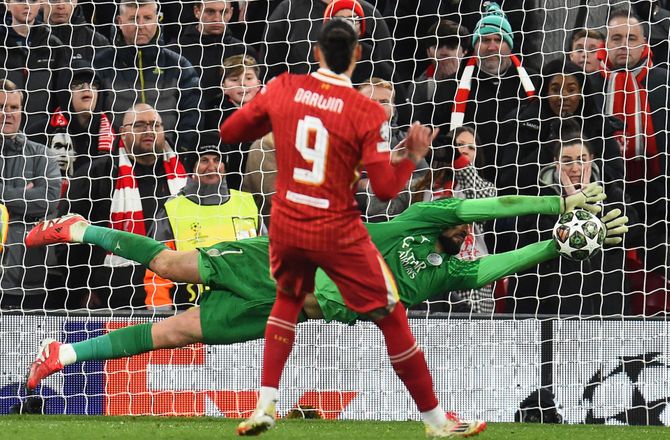 Champions League -Donnarumma hædres for Liverpool-kamp