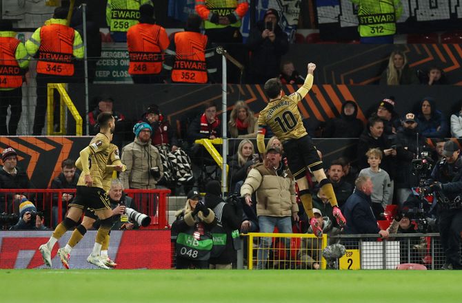 Europa League -United bagud efter straffe: Se målet her