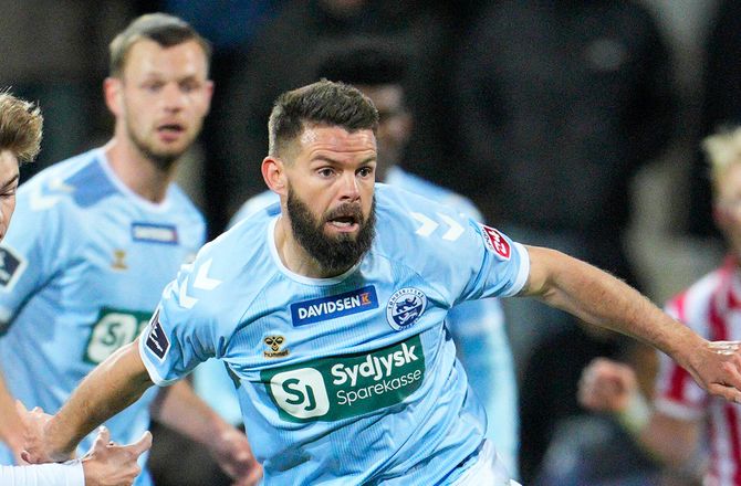 3F Superliga -Dal Hende i sen opblomstring: Stadig en hård hund