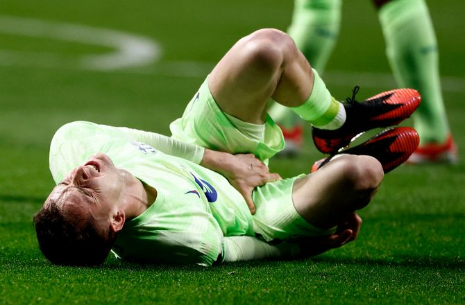 La Liga -Barca bekræfter: Ung midt ude i to måneder
