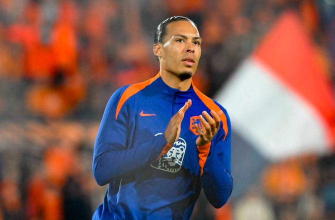VM kval. UEFA -Liverpool-trio starter for Holland