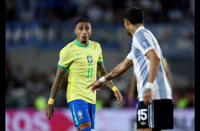International -Argentinere driller Raphinha: Mindre snak