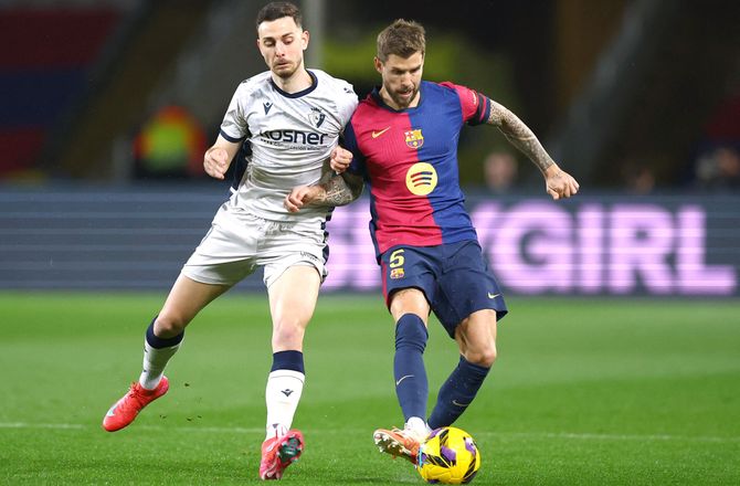 Barcelona -Barca-stopper meldes på plads i Al Nassr