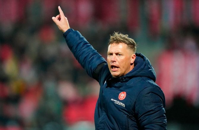 3F Superliga -Karakterer: Hvad sker der, AaB? 