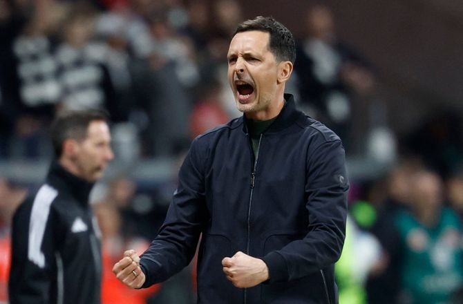 Bundesliga -Topscorer meldes på plads i Frankfurt
