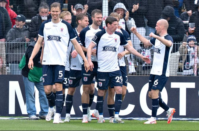 3F Superliga -Debutant droppede to gange: AGF sejrede sikkert over FCN