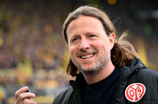 Bundesliga -Tre point i seks kampe: Bo H. kvitterede med gokart