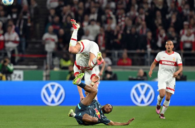 Bundesliga -Leipzig forlænger med lovende fransk forsvarer