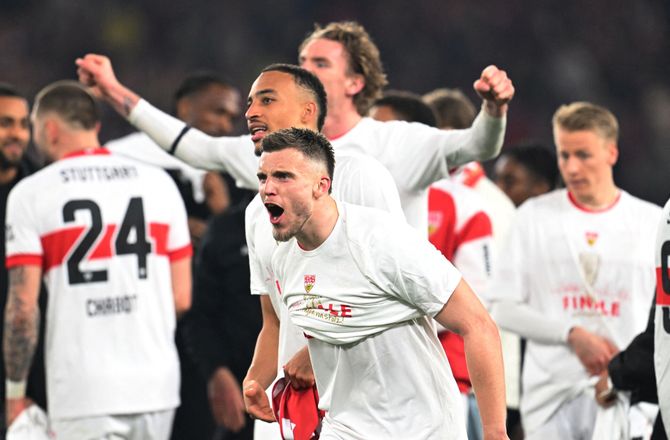 Bundesliga -Hattrick sendte Bochum tættere på nedrykning