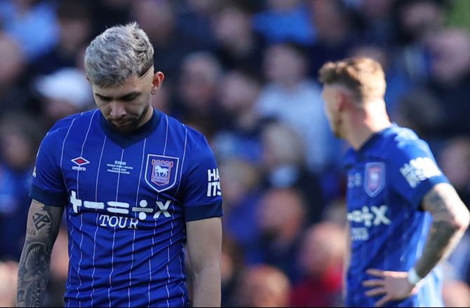Premier League -Av, Ipswich: Smed det hele mod Wolves i bundgyser