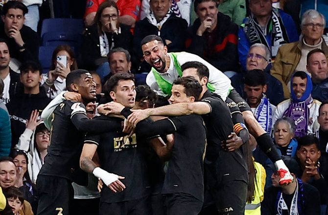 La Liga -Valencia henter oprydder i Al Ahly