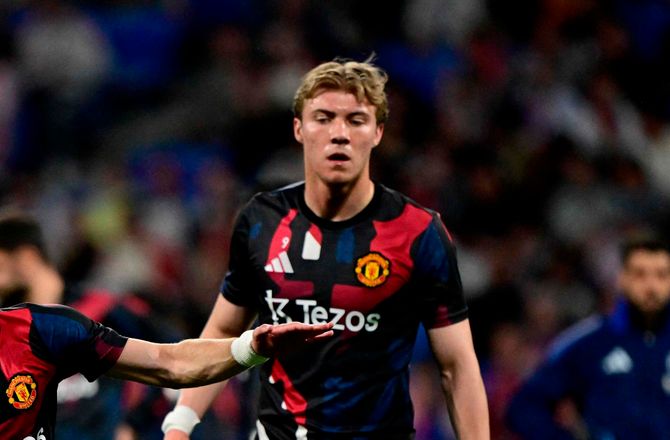 Premier League -Shearer ser knækket Højlund: Han er ikke klar